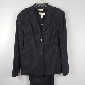 Amanda Smith Petite Suits Black 3 Piece Suit Sz12P